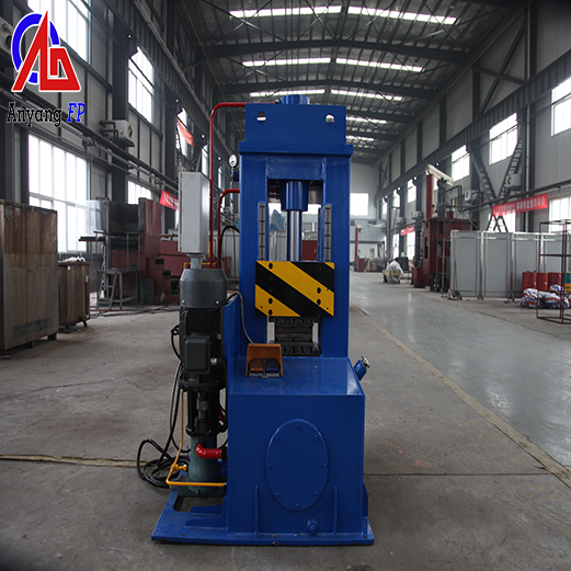 Anyang forging iron equipment small hydraulic press