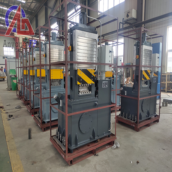 Industrial Small Hydraulic Press in India