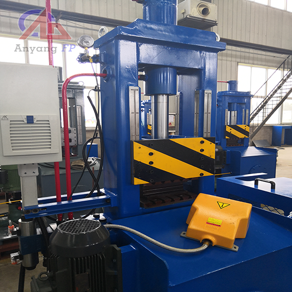Blacksmith hydraulic forging press for sale India