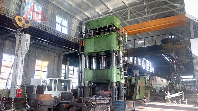 Hydraulic forging press manufacturers in india