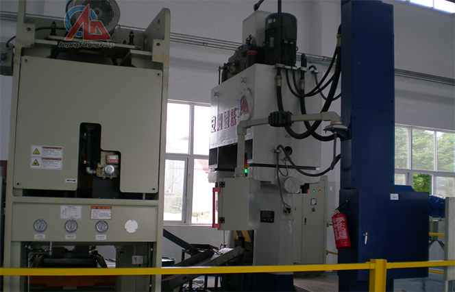 Die Forging CNC Hammer Program Control Hammer Equipment Production Forging in China