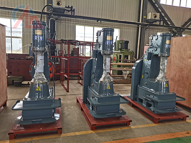 Pneumatic Forging Hammer / Power Forging Hammer Manufacturer Produce Forging In China