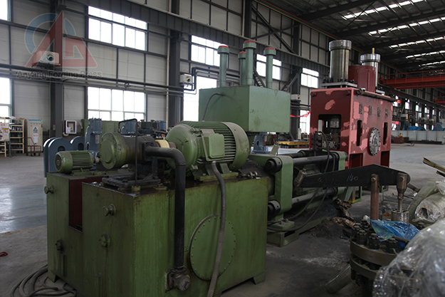 (Y83) Metal chip briquetting machine for forging in China