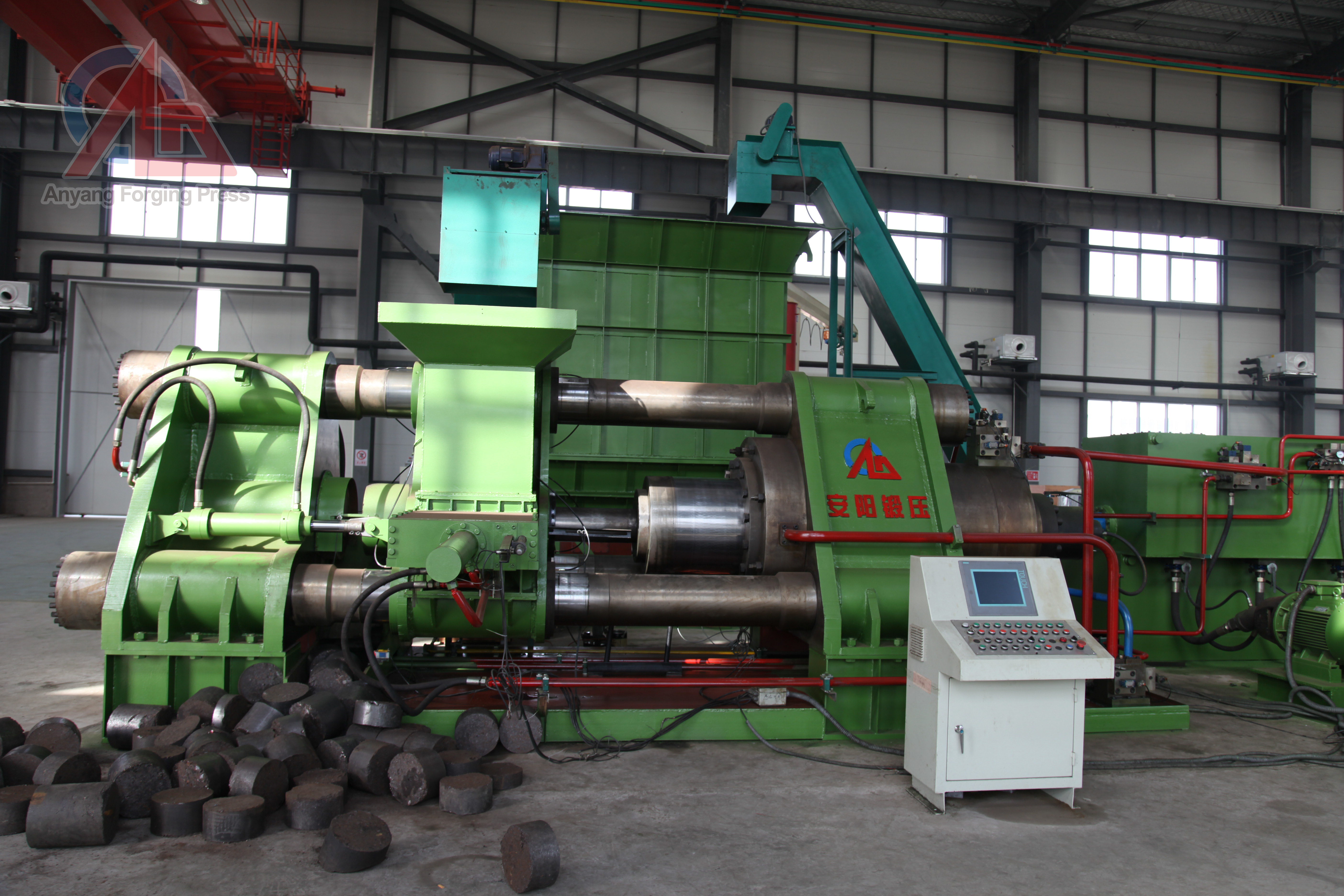 Metal Chip Briquetting Machine / Scrap Metal Recycling Machine Manufacturers in India