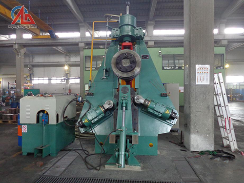 Vertical rolling ring machines are used in the manufacture of flanges in various countries