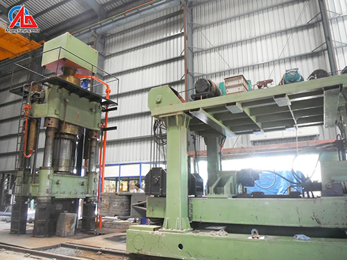 1250 ton forging press and 15ton forging manipulator working in India