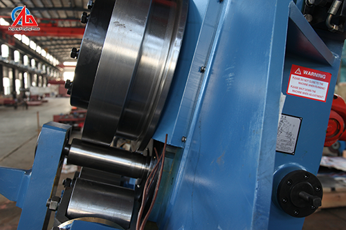 Ring rolling machine ring rolling forging manufacturer in Russia