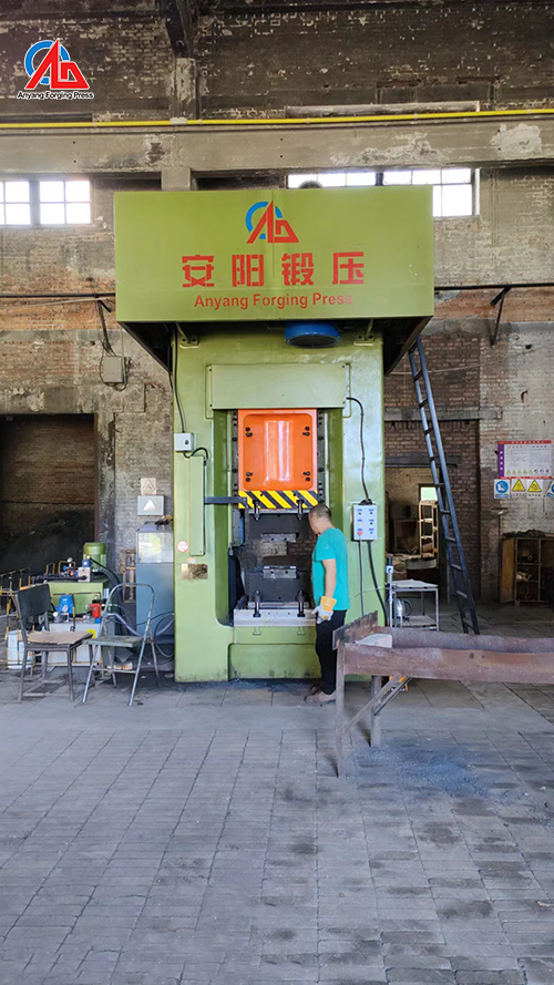 High-End Electric Screw Forging Press Machine manufacturer in China