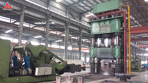 3150T Hydraulic hot forging press for open die forging customers in Russia
