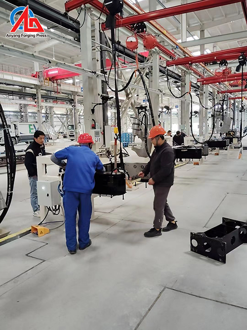 Frame fully hydraulic riveting line installation and commissioning in China
