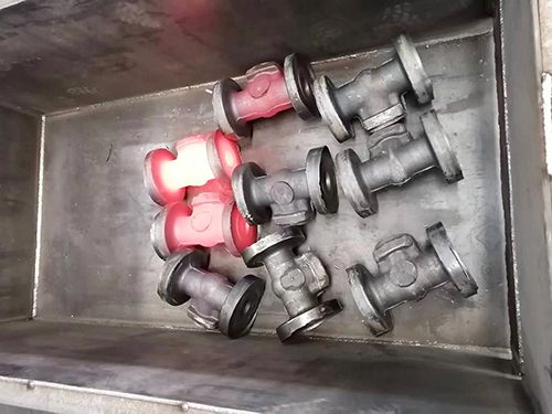 Advantages of multi-directional hydraulic forging press forging valve body