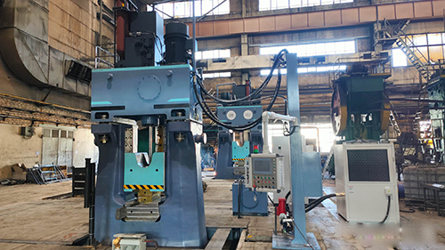 C92K-31.5kj fully hydraulic closed die forging CNC hammer workshop forging