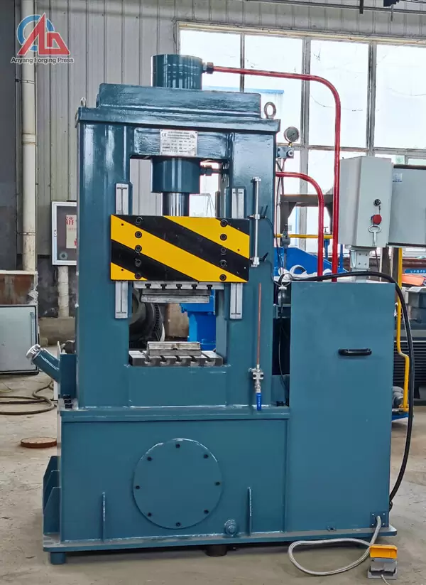 Blacksmith Small Hydraulic Forging Hammer Press for Sale
